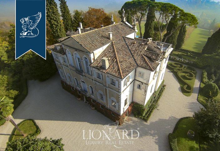 Image No.23-6 Bed Villa for sale