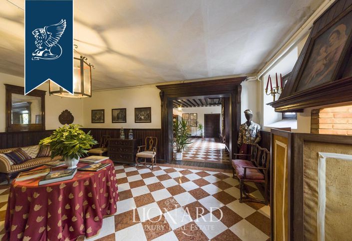 Image No.31-6 Bed Villa for sale