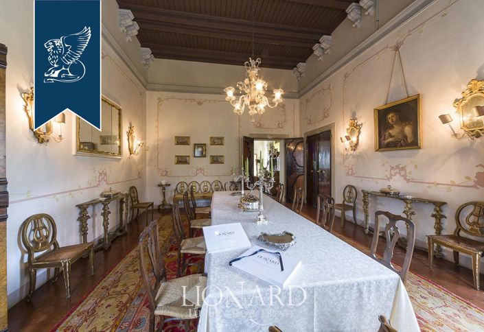 Image No.38-6 Bed Villa for sale