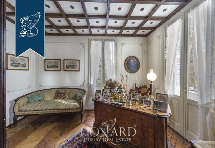 Image No.48-6 Bed Villa for sale