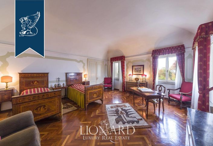 Image No.54-6 Bed Villa for sale