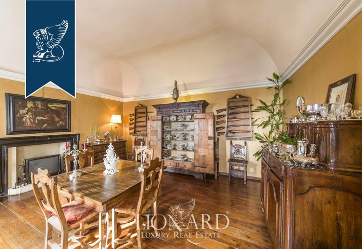 Image No.58-6 Bed Villa for sale