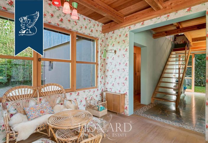 Image No.18-7 Bed Villa for sale