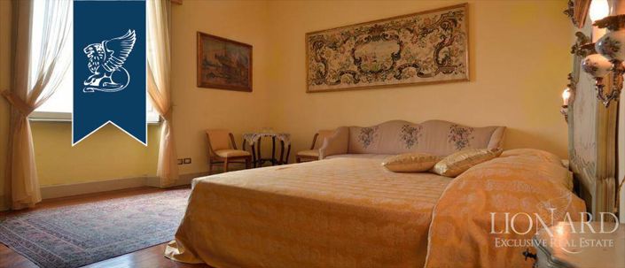 Image No.49-9 Bed Villa for sale