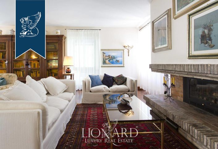 Image No.34-7 Bed Villa for sale