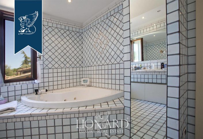 Image No.48-7 Bed Villa for sale