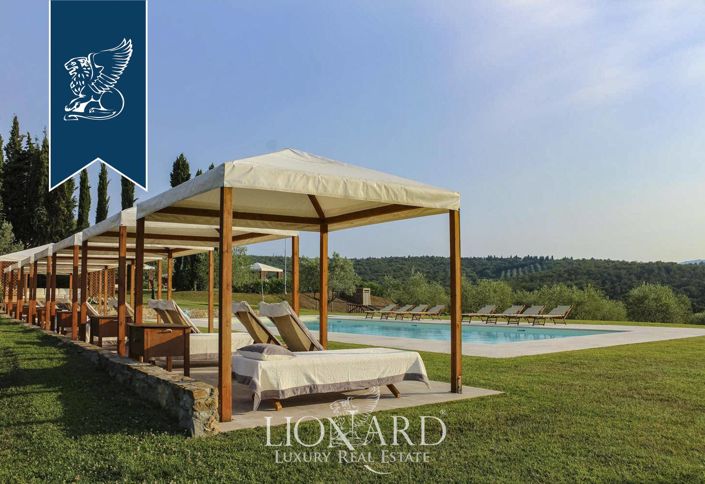 Image No.17-30 Bed Farmhouse for sale