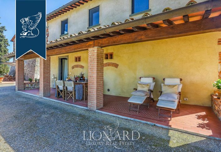 Image No.34-30 Bed Farmhouse for sale