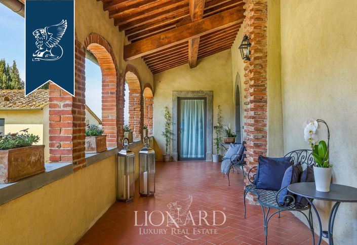 Image No.41-30 Bed Farmhouse for sale