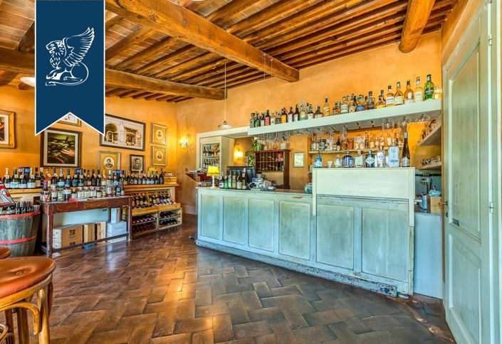 Image No.16-10 Bed Country House for sale