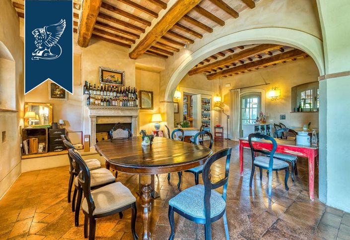 Image No.18-10 Bed Country House for sale