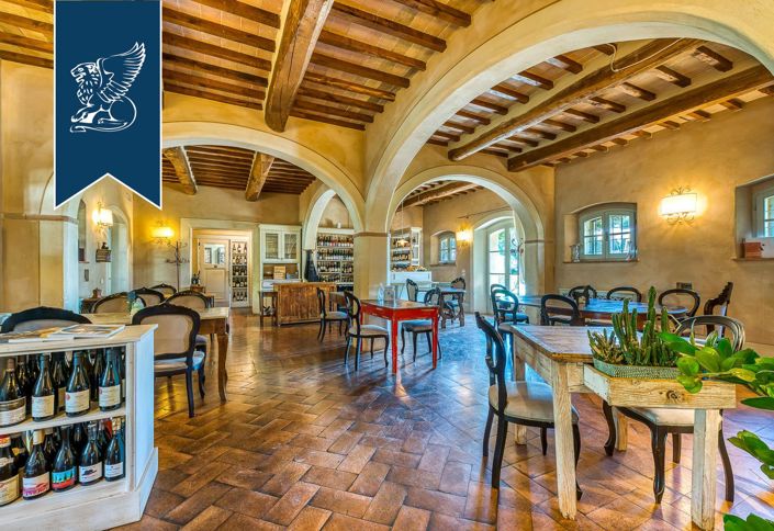 Image No.19-10 Bed Country House for sale