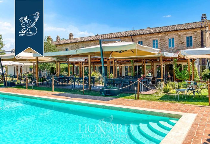 Image No.3-10 Bed Country House for sale