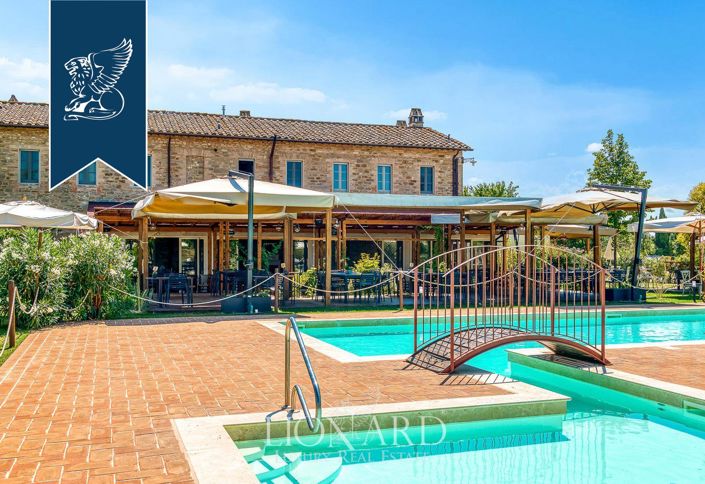 Image No.4-10 Bed Country House for sale