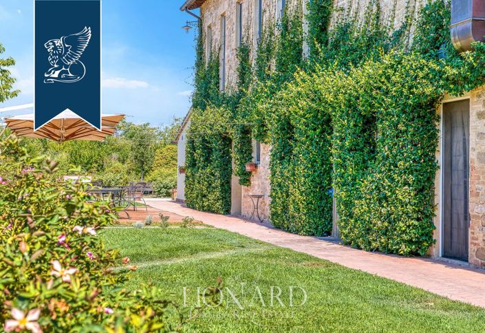 Image No.9-10 Bed Country House for sale