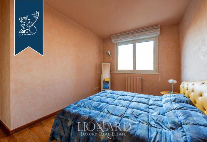 Image No.17-3 Bed Apartment for sale