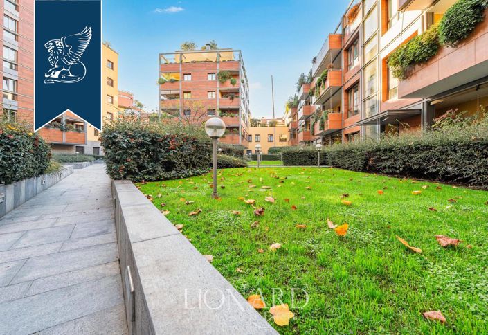 Image No.20-3 Bed Apartment for sale