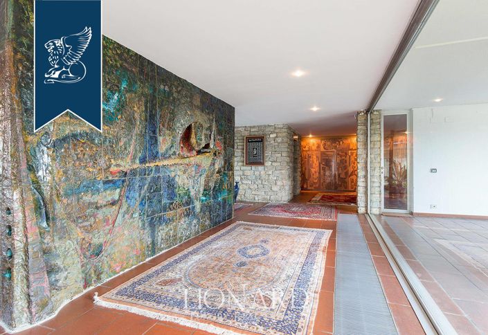 Image No.30-7 Bed Villa for sale