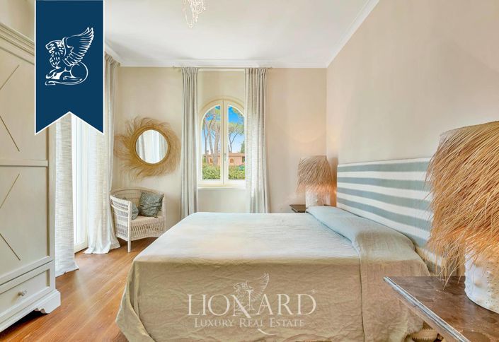 Image No.2-15 Bed Villa for sale