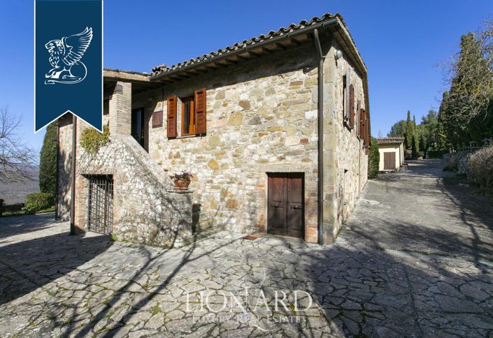 Image No.14-13 Bed Hotel for sale