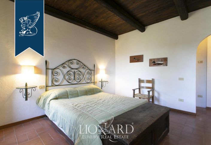 Image No.39-13 Bed Hotel for sale