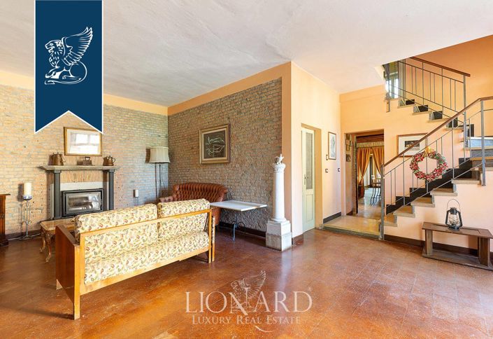 Image No.34-6 Bed Farmhouse for sale