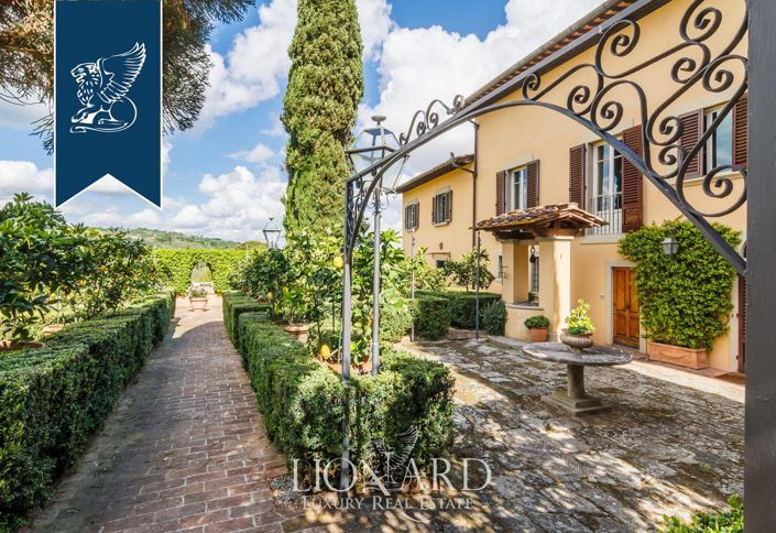 Image No.13-9 Bed Villa for sale