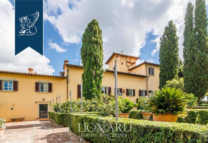 Image No.17-9 Bed Villa for sale