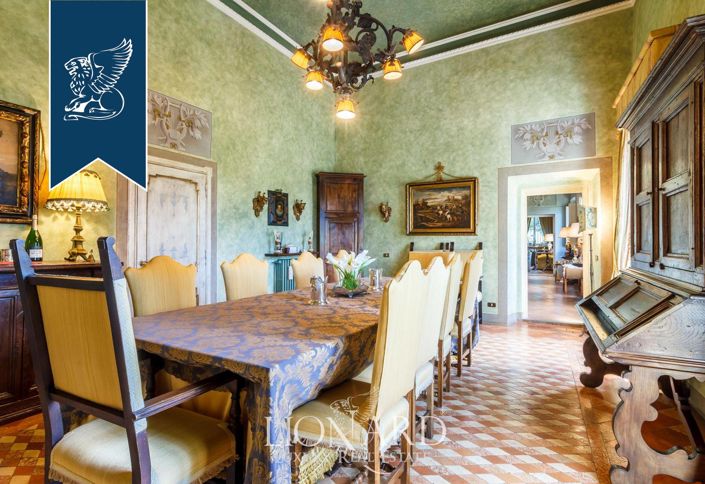 Image No.38-9 Bed Villa for sale