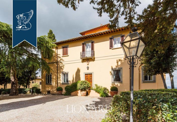 Image No.5-9 Bed Villa for sale