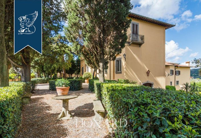 Image No.6-9 Bed Villa for sale