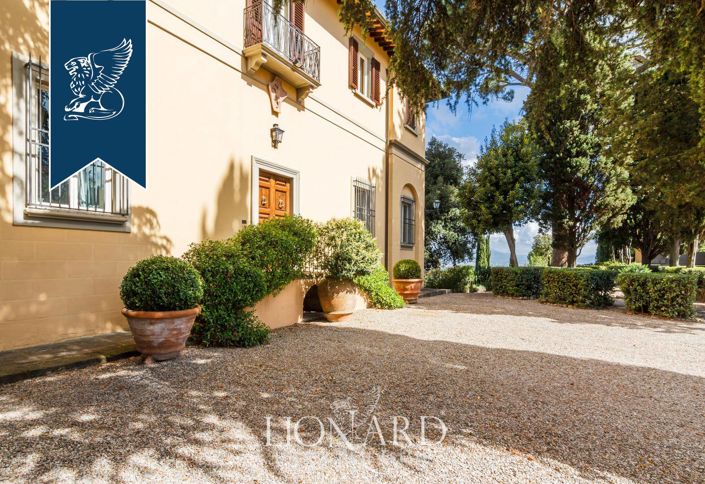 Image No.8-9 Bed Villa for sale