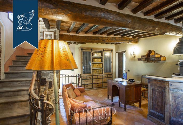 Image No.19-Maison de campagne de 7 chambres à vendre à Anghiari