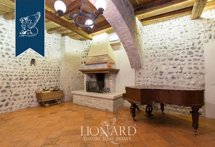 Image No.48-3 Bed Villa for sale