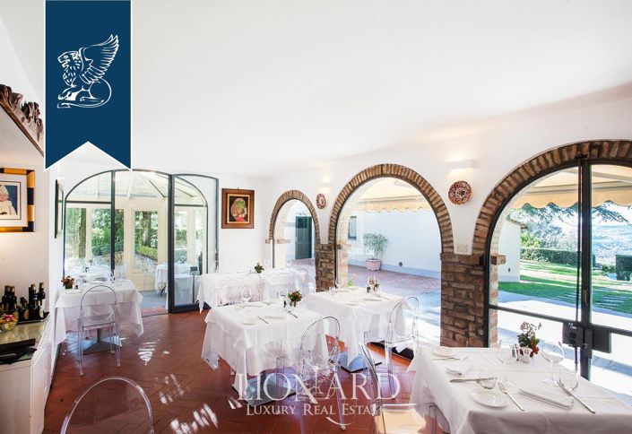 Image No.33-24 Bed Villa for sale