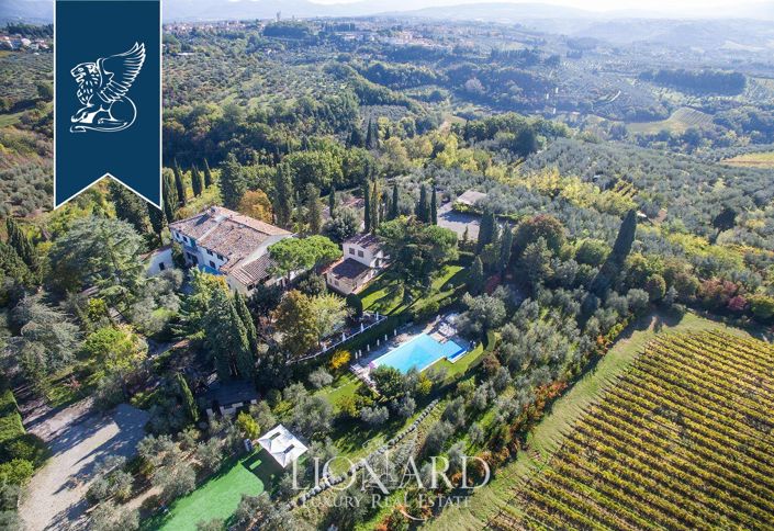 Image No.4-24 Bed Villa for sale