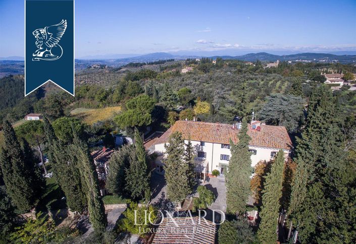 Image No.5-24 Bed Villa for sale