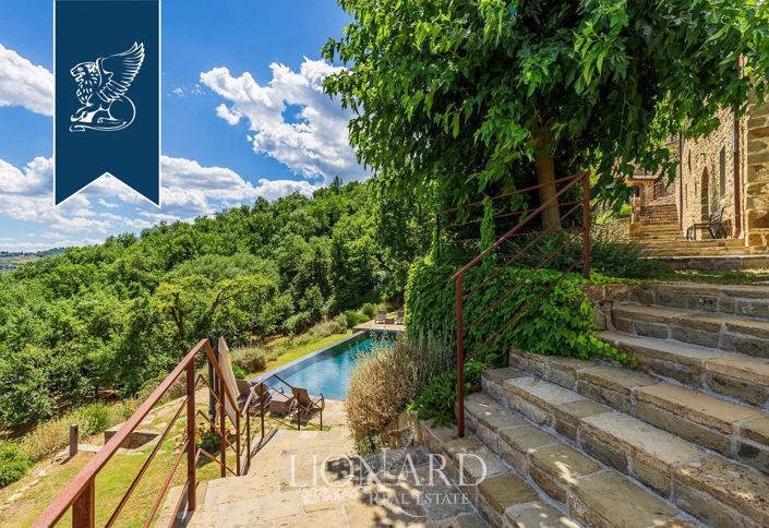 Image No.18-8 Bed Country House for sale