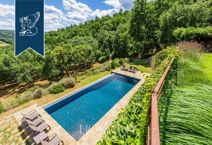 Image No.19-8 Bed Country House for sale