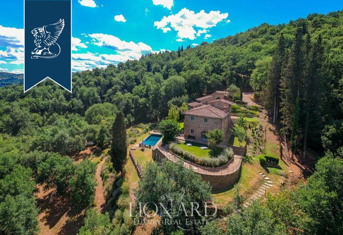 Image No.3-8 Bed Country House for sale