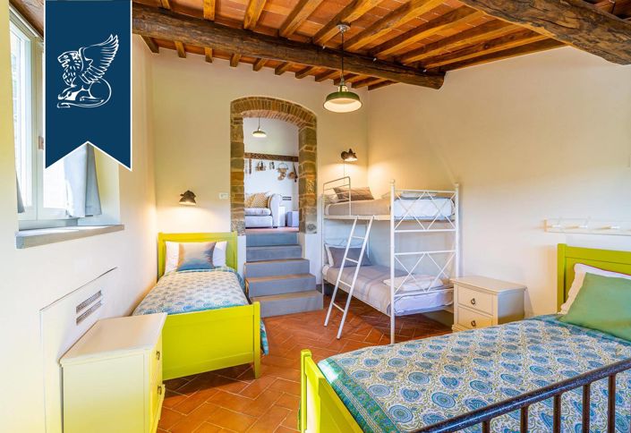 Image No.47-8 Bed Country House for sale