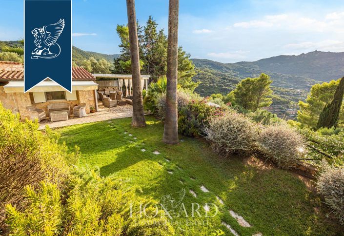 Image No.17-5 Bed Villa for sale