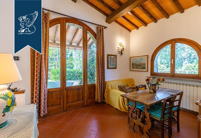 Image No.35-14 Bed Farmhouse for sale