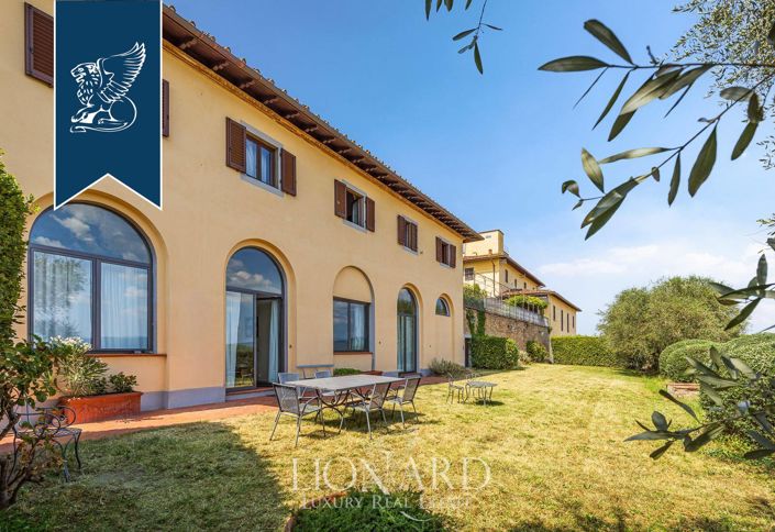 Image No.21-10 Bed Villa for sale