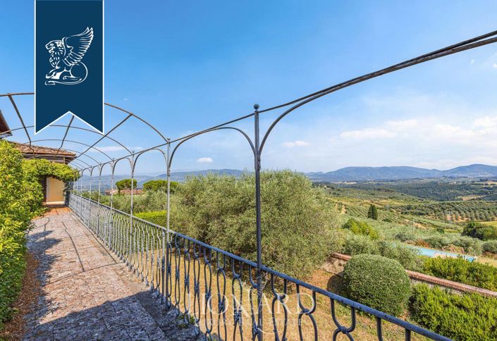 Image No.29-10 Bed Villa for sale