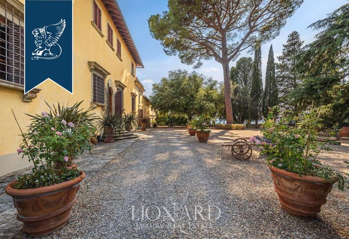 Image No.33-10 Bed Villa for sale