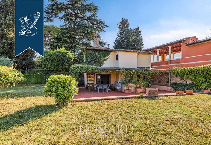 Image No.37-10 Bed Villa for sale