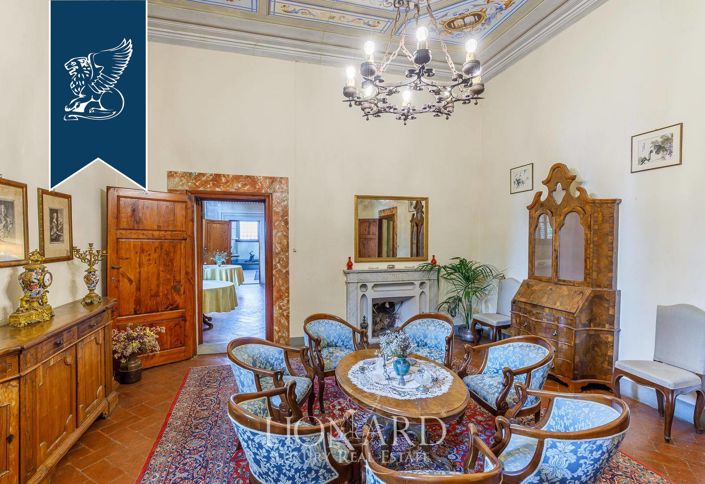 Image No.46-10 Bed Villa for sale