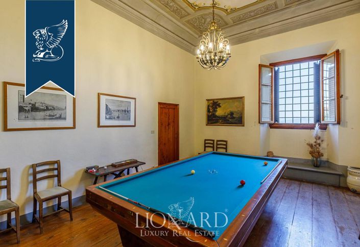 Image No.47-10 Bed Villa for sale