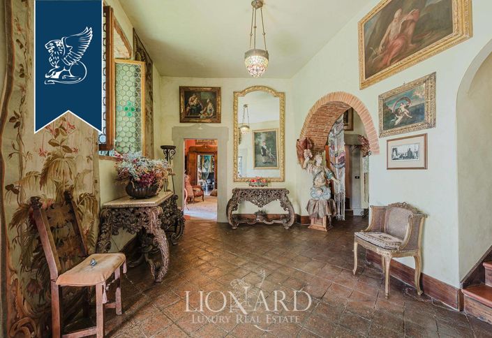 Image No.17-7 Bed Country House for sale